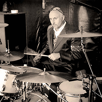 Ronald Vanhuffel (drums)